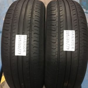 2 pneus semi novos 225/60R17 Hankook