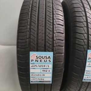 2 pneus semi novos 225-65-17 Michelin