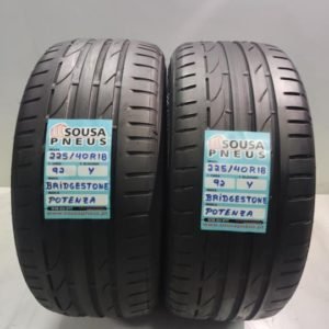 2 pneus semi novos 225-40-18 Bridgestone