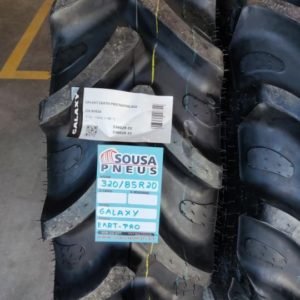 2 pneus novos de trator 320-85-20 Galaxy