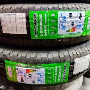 2 pneus novos 195-15C - Várias marcas -