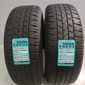 2 pneus semi novos 265/65/17 Bridgestone