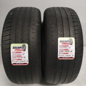 2 pneus semi novos 245-45-19 Michelin -