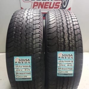 2 pneus semi novos 255-70-18 Bridgestone
