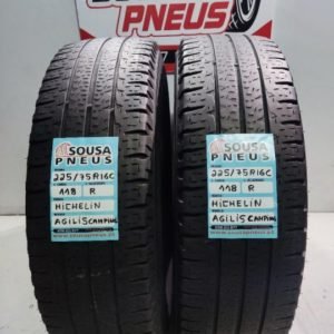 2 pneus semi novos 225-75-16C Michelin camping