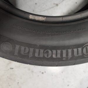 Pneus Continental Contact 5 255/55R18