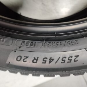 Pneus Michelin Crossclimate 255/45R20