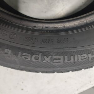 Pneus Usados Uniroyal Rain Expert 195/60R15